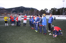 Gutter 14 Жr, fЫrste trening med Thomas 006